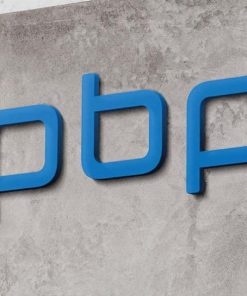Logo PBP en Letra corporea metacrilato lacada en color azul