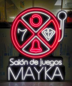 Neon personalizado salon de juegos MAYKA
