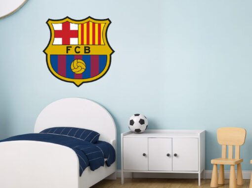 Montaje de habitación infantil con Vinilo Decorativo Auto Adhesivo de Futbol Escudo del Futbol Club Barcelona
