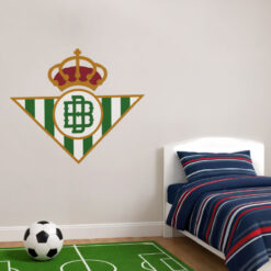 Montaje de habitación juvenil con Vinilo Decorativo Auto Adhesivo de Futbol Escudo del Real Betis Balompié
