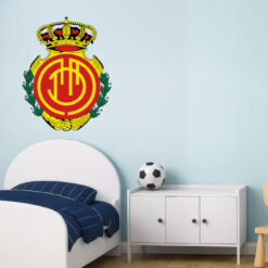 Montaje de habitación intantil con Vinilo Decorativo Auto Adhesivo de Futbol Escudo del Real Club Deportivo Mallorca
